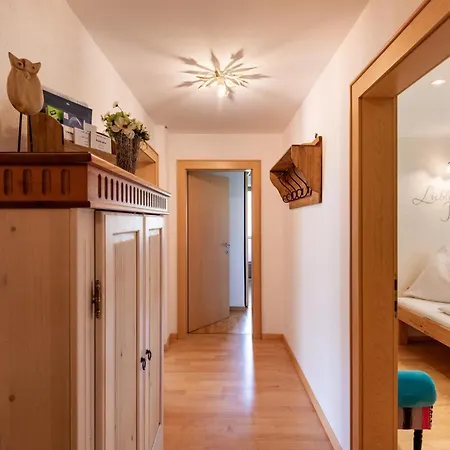 Lägenhet Haus Alpenrose *