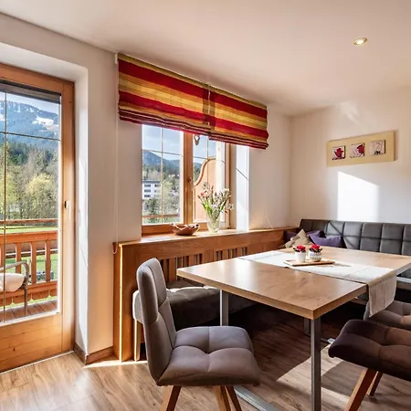 Haus Alpenrose