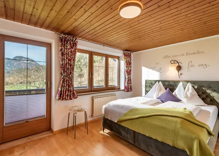 Haus Alpenrose 凯撒山麓舍福